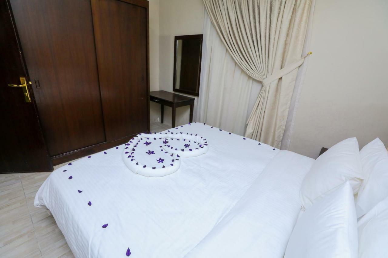 Magic Suite Al Mangaf Кувейт Экстерьер фото